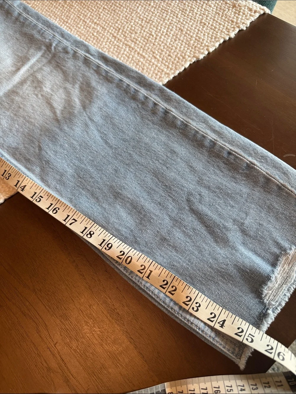 Old Navy Light Blue Straight-Leg Girls Jeans